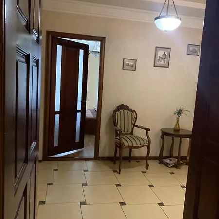 History на проспекті свободи 49 Apartamento Leópolis