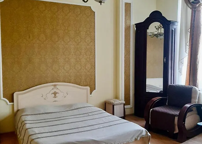 History на проспекті свободи 49