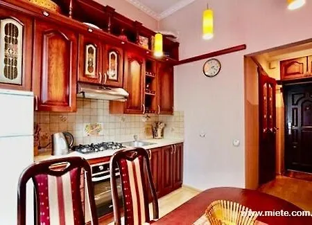 Apartmán History на проспекті свободи 49 Lvov